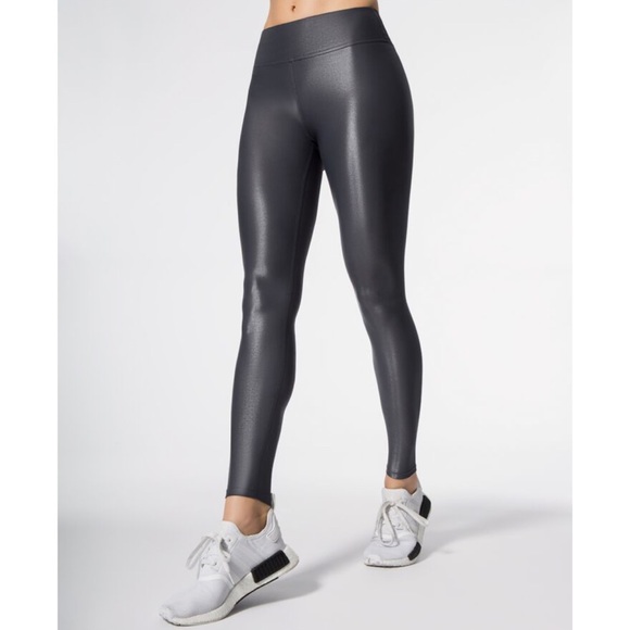 Carbon38 Regular Rise Leggings in Takara Shine S - Picture 1 of 14